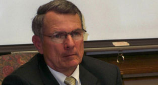 Joe King at City Council meeting (file photo)